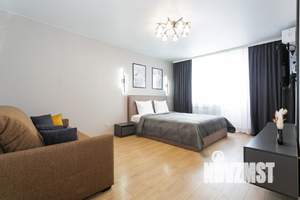 1-к квартира, посуточно, 38м2, 7/9 этаж