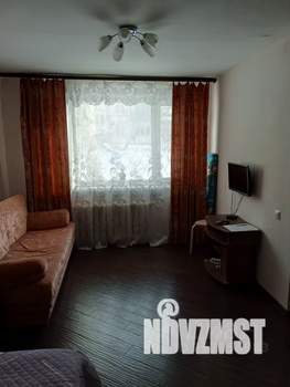 1-к квартира, посуточно, 32м2, 1/5 этаж