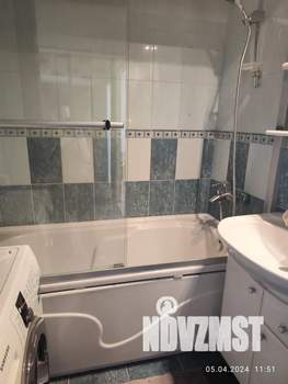 1-к квартира, посуточно, 35м2, 6/10 этаж