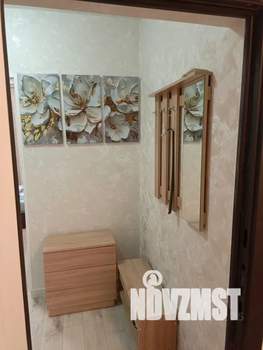 Студия квартира, посуточно, 32м2, 1/24 этаж