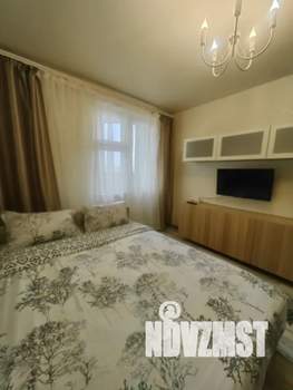 Студия квартира, посуточно, 27м2, 1/17 этаж