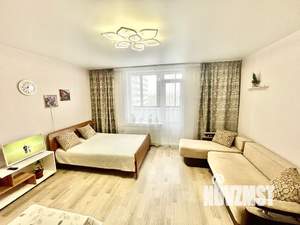 Студия квартира, посуточно, 30м2, 10/24 этаж