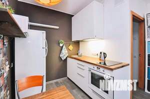 Студия квартира, на длительный срок, 27м2, 2/10 этаж