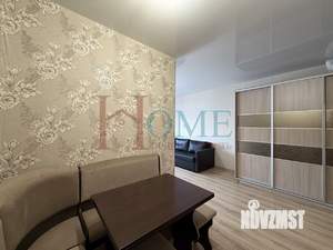 Студия квартира, на длительный срок, 33м2, 1/10 этаж