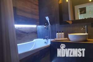2-к квартира, посуточно, 44м2, 24/25 этаж