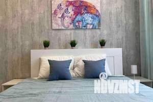 1-к квартира, посуточно, 35м2, 15/22 этаж