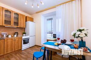 1-к квартира, посуточно, 43м2, 1/1 этаж