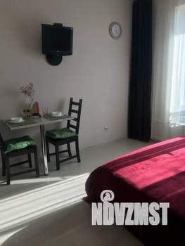 Студия квартира, посуточно, 22м2, 18/25 этаж