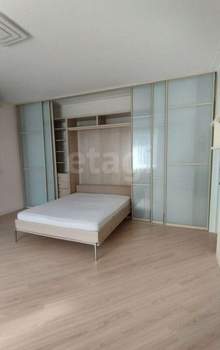 1-к квартира, на длительный срок, 54м2, 4/5 этаж