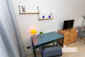 Студия квартира, посуточно, 32м2, 2/18 этаж