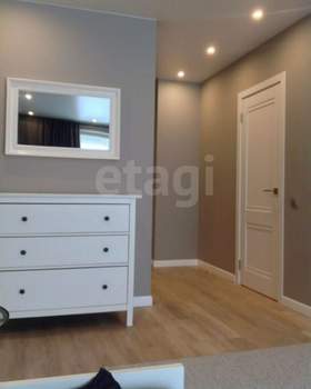 Студия квартира, на длительный срок, 32м2, 14/17 этаж