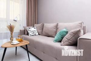 1-к квартира, посуточно, 42м2, 10/17 этаж