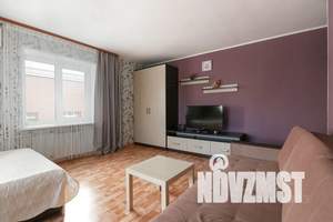 1-к квартира, посуточно, 38м2, 3/5 этаж