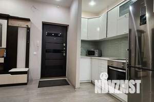 2-к квартира, посуточно, 42м2, 9/19 этаж