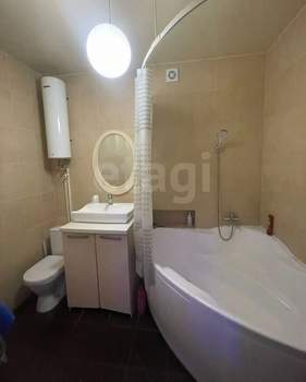 3-к квартира, на длительный срок, 90м2, 5/5 этаж