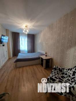 1-к квартира, посуточно, 38м2, 4/25 этаж
