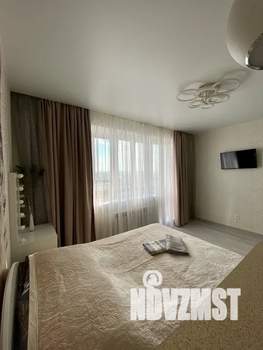 1-к квартира, посуточно, 40м2, 10/20 этаж