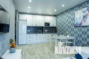 2-к квартира, посуточно, 42м2, 14/25 этаж