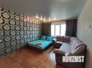 1-к квартира, посуточно, 40м2, 9/10 этаж