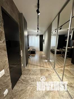 Студия квартира, посуточно, 35м2, 18/20 этаж