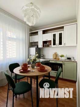 1-к квартира, посуточно, 37м2, 1/1 этаж