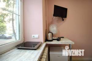 1-к квартира, посуточно, 13м2, 1/1 этаж