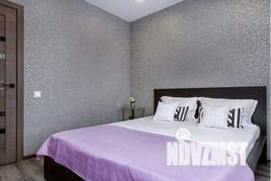2-к квартира, посуточно, 42м2, 17/25 этаж