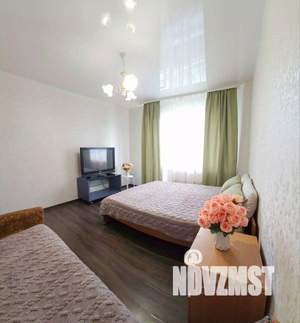 1-к квартира, посуточно, 36м2, 1/1 этаж