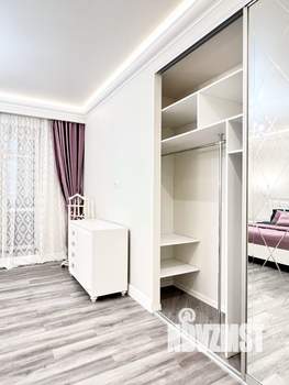 3-к квартира, на длительный срок, 110м2, 2/8 этаж