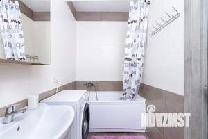 1-к квартира, посуточно, 42м2, 12/25 этаж