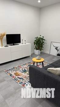 Студия квартира, посуточно, 40м2, 15/17 этаж