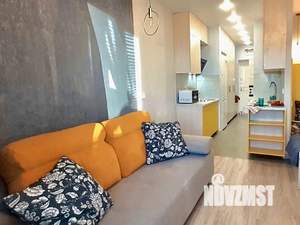 Студия квартира, посуточно, 35м2, 17/25 этаж