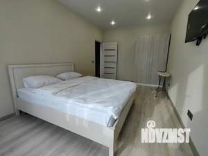 1-к квартира, посуточно, 38м2, 7/22 этаж