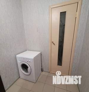 Студия квартира, посуточно, 32м2, 6/10 этаж