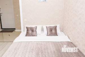 1-к квартира, посуточно, 50м2, 12/19 этаж