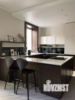 4-к квартира, на длительный срок, 125м2, 2/5 этаж