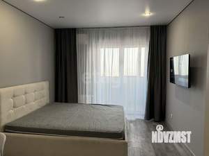 Студия квартира, на длительный срок, 28м2, 25/26 этаж