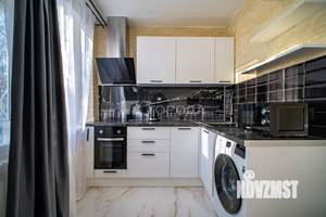 Студия квартира, на длительный срок, 32м2, 1/9 этаж