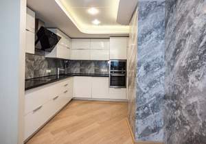 3-к квартира, на длительный срок, 106м2, 9/9 этаж