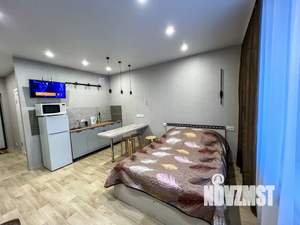 Студия квартира, посуточно, 28м2, 1/18 этаж