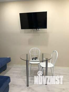 Студия квартира, посуточно, 34м2, 13/25 этаж