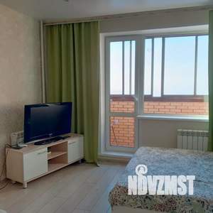 Студия квартира, посуточно, 34м2, 20/22 этаж