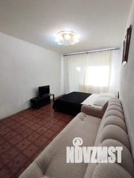 3-к квартира, посуточно, 80м2, 2/9 этаж