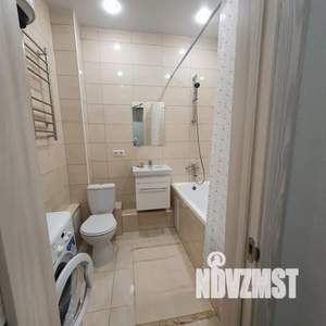 Студия квартира, посуточно, 28м2, 5/25 этаж