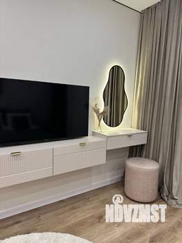 Студия квартира, посуточно, 29м2, 17/18 этаж