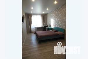 1-к квартира, посуточно, 48м2, 18/21 этаж