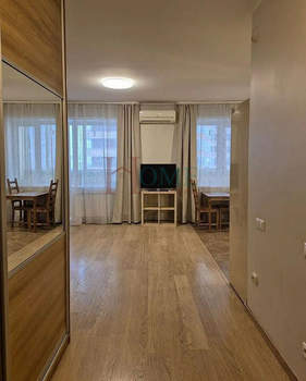 Студия квартира, на длительный срок, 43м2, 8/19 этаж