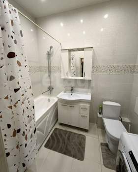 1-к квартира, на длительный срок, 42м2, 22/25 этаж