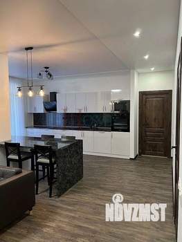 3-к квартира, на длительный срок, 130м2, 1/5 этаж