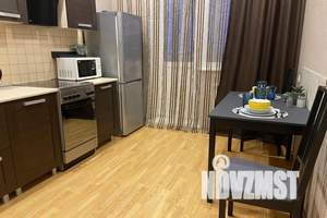 1-к квартира, посуточно, 39м2, 15/17 этаж